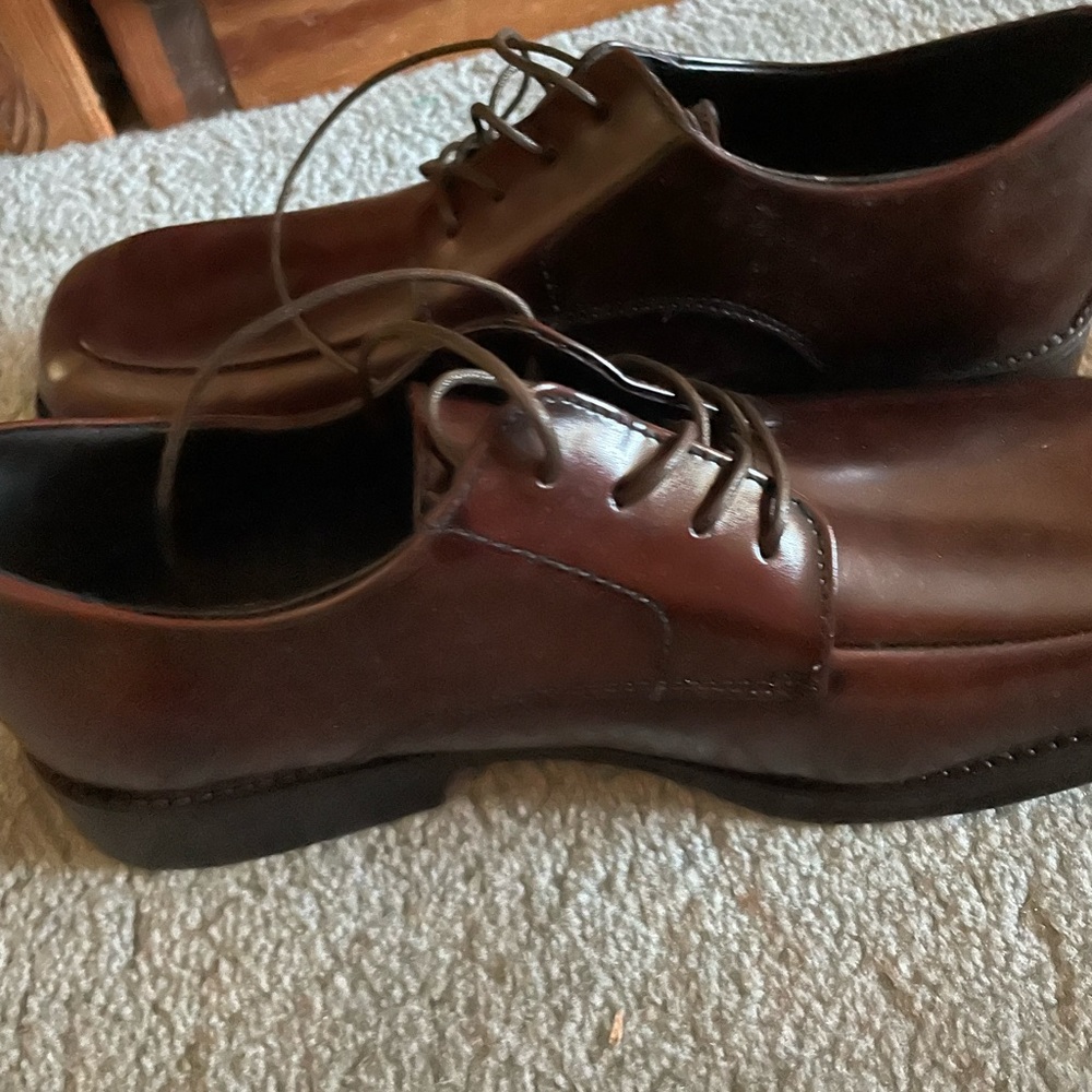 Kenneth Cole Reaction 10.5 Mens